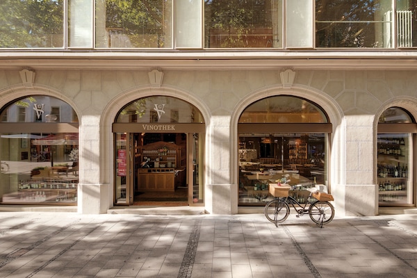 Se sirven almuerzos y cenas