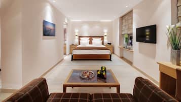 Allergikerbettwaren, Minibar, Zimmersafe, individuell dekoriert