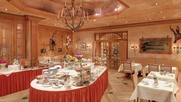 Daily buffet breakfast (EUR 29 per person)