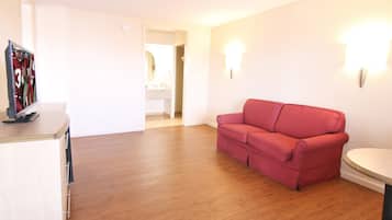 Standard Suite, 1 King Bed, Non Smoking, Jetted Tub (Two Room)