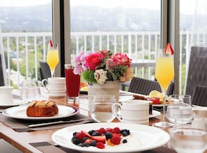 Restaurant - The Beverly Hilton (Beverly Hills)