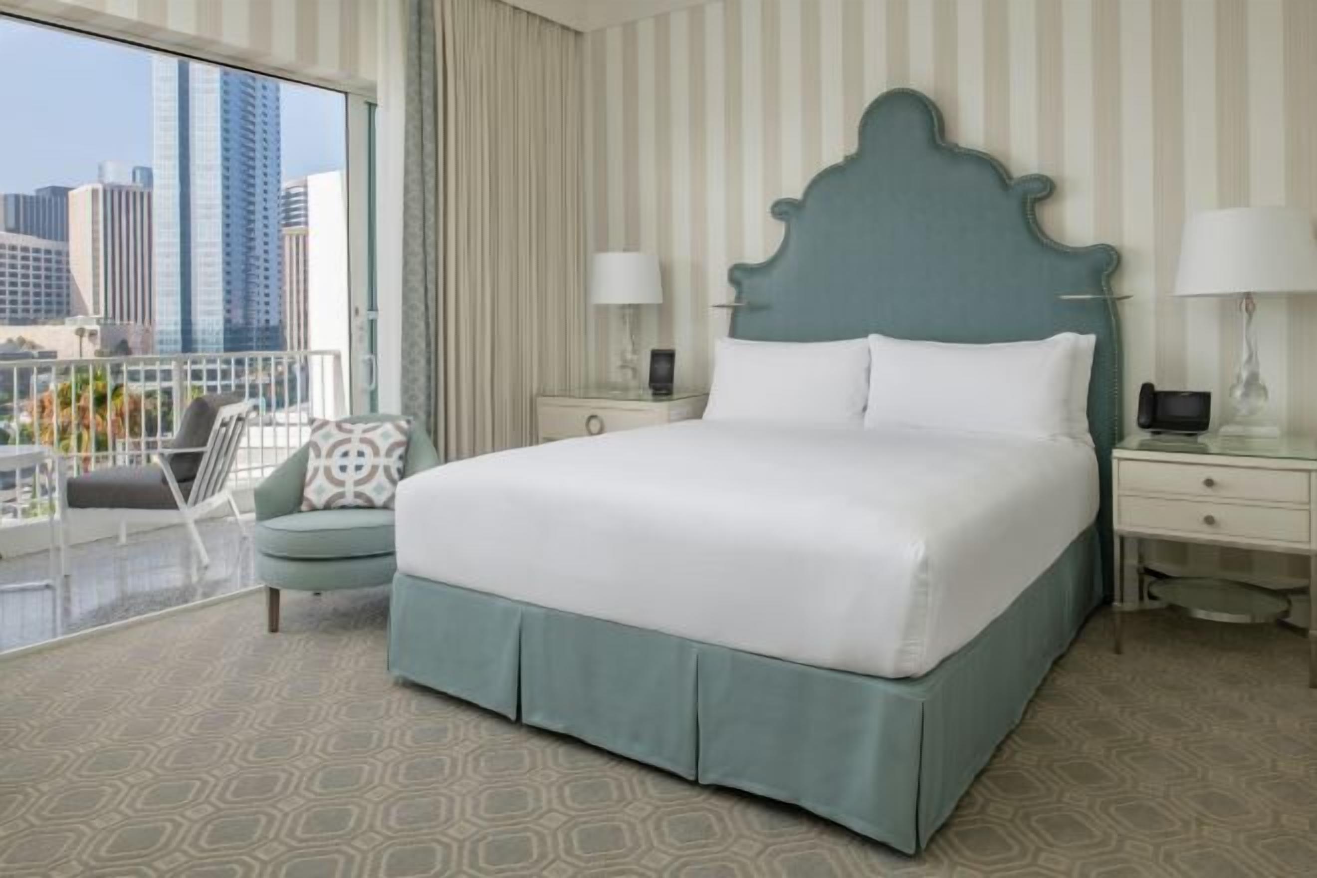 Premium bedding, pillowtop beds, minibar, in-room safe