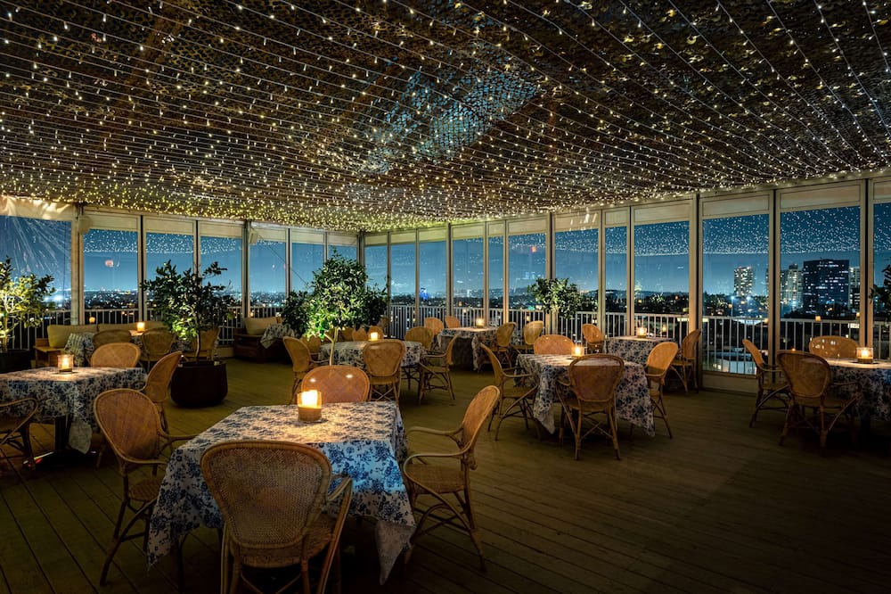 The Beverly Hilton