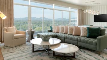 Presidential Suite | Living area