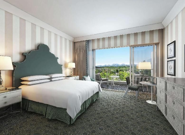 Premium bedding, pillowtop beds, minibar, in-room safe