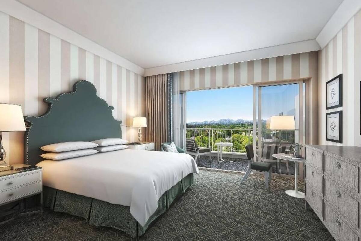 Ropa de cama de alta calidad, camas con pillow-top y minibar