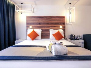 Privilege, Chambre, 1 lit double | Lit avec matelas Select Comfort, coffre-fort, bureau