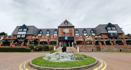 Village Hotel Manchester Cheadle