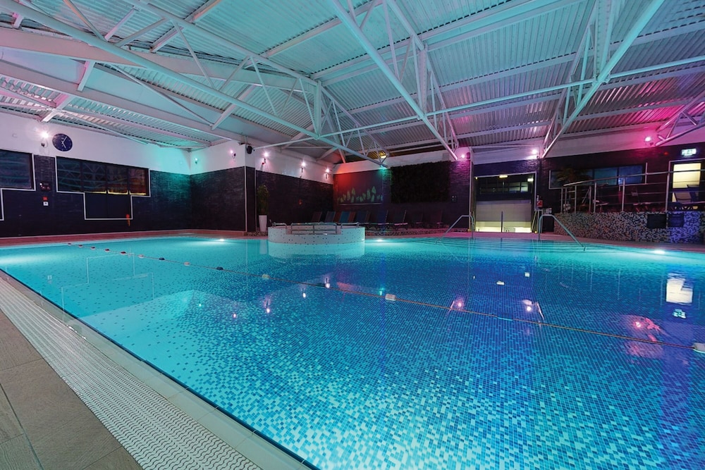 Village Hotel Cheadle - 2
