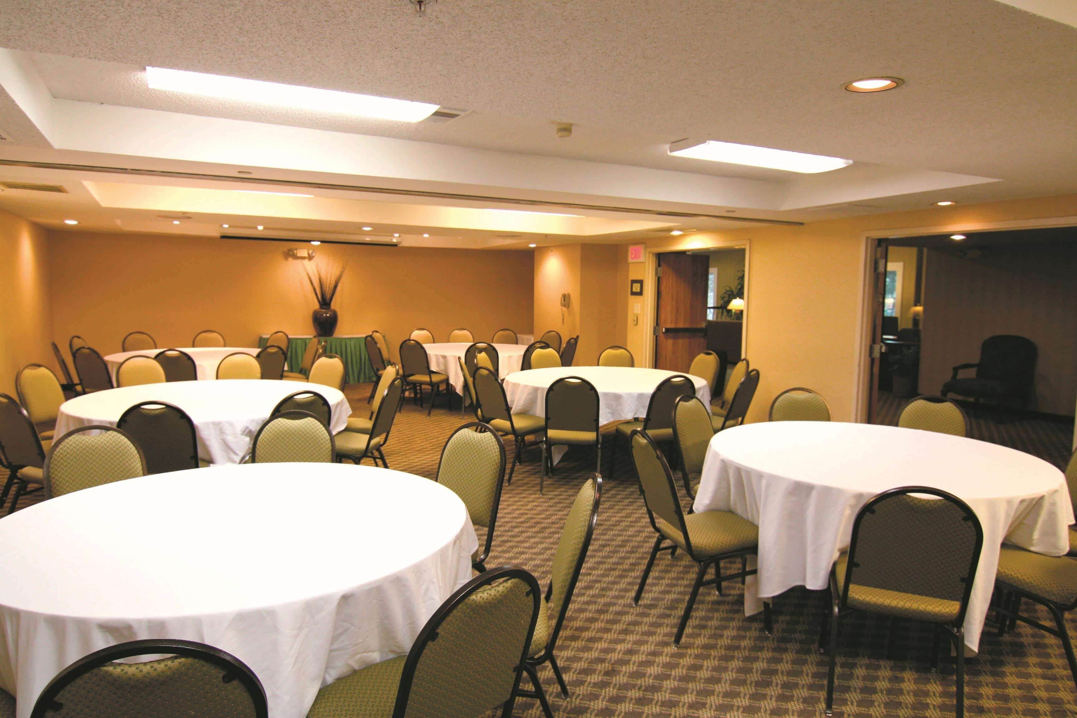 Foto - La Quinta Inn & Suites by Wyndham Oakland - Hayward