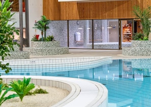 6 albercas al aire libre