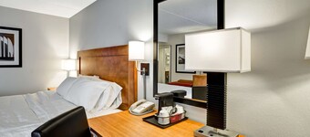 Hampton Inn Norfolk-Naval Base
