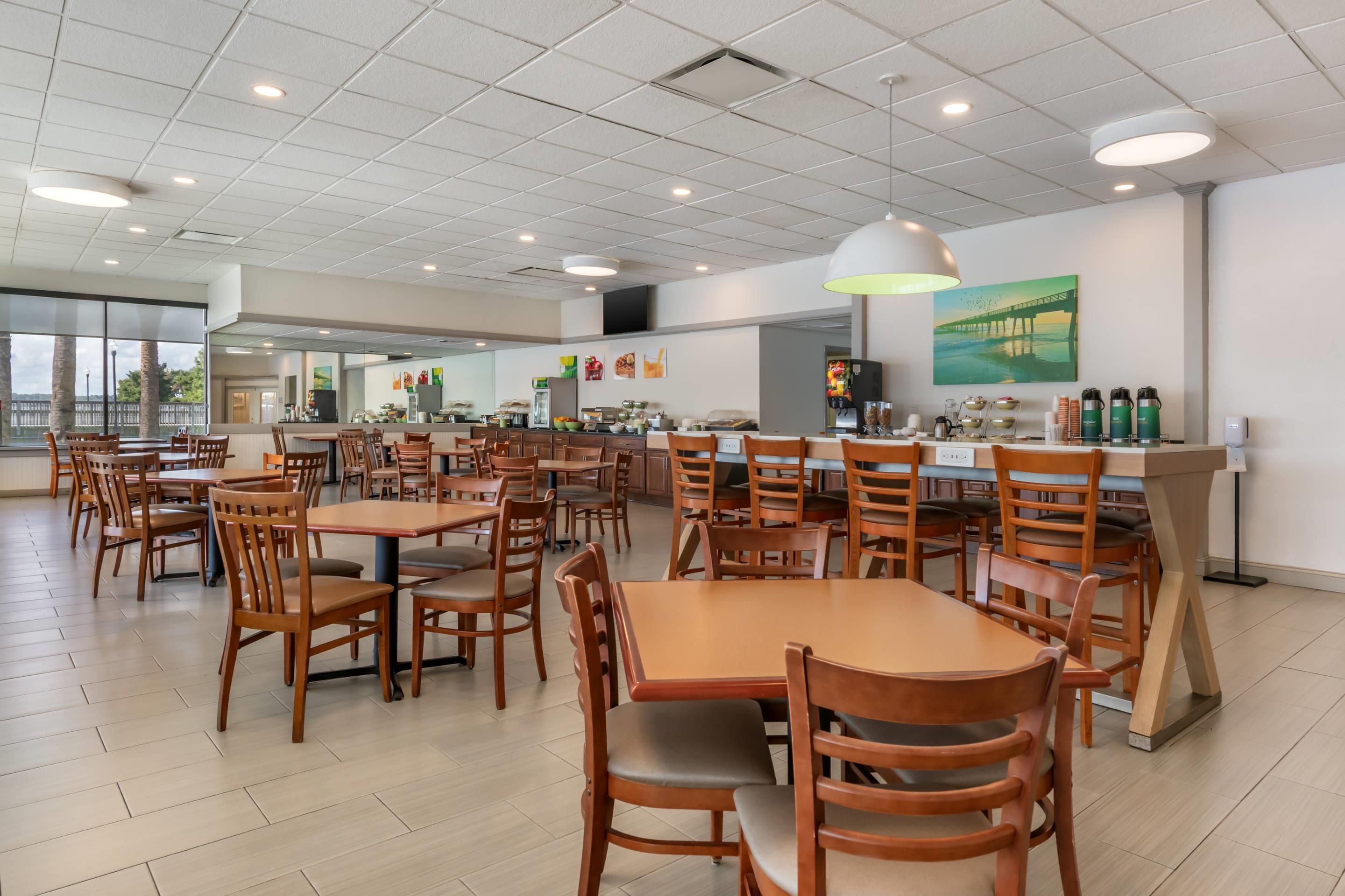 Breakfast area