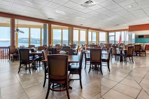 Free buffet breakfast