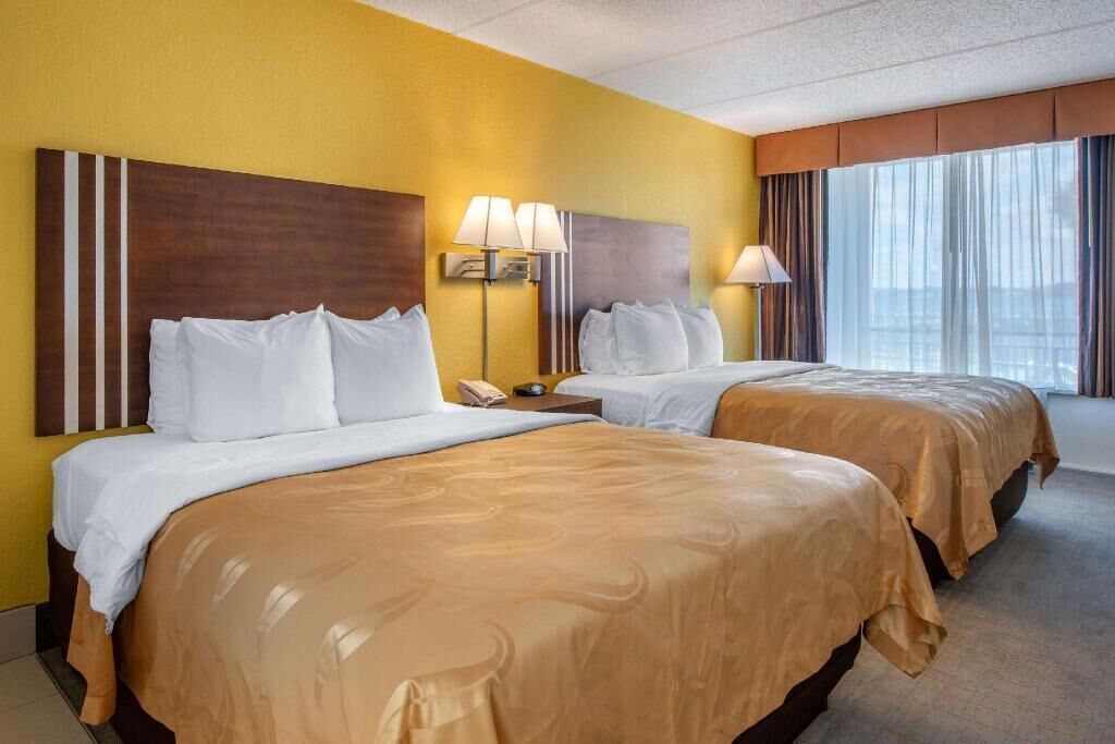 Egyptian cotton sheets, premium bedding, down duvets, desk