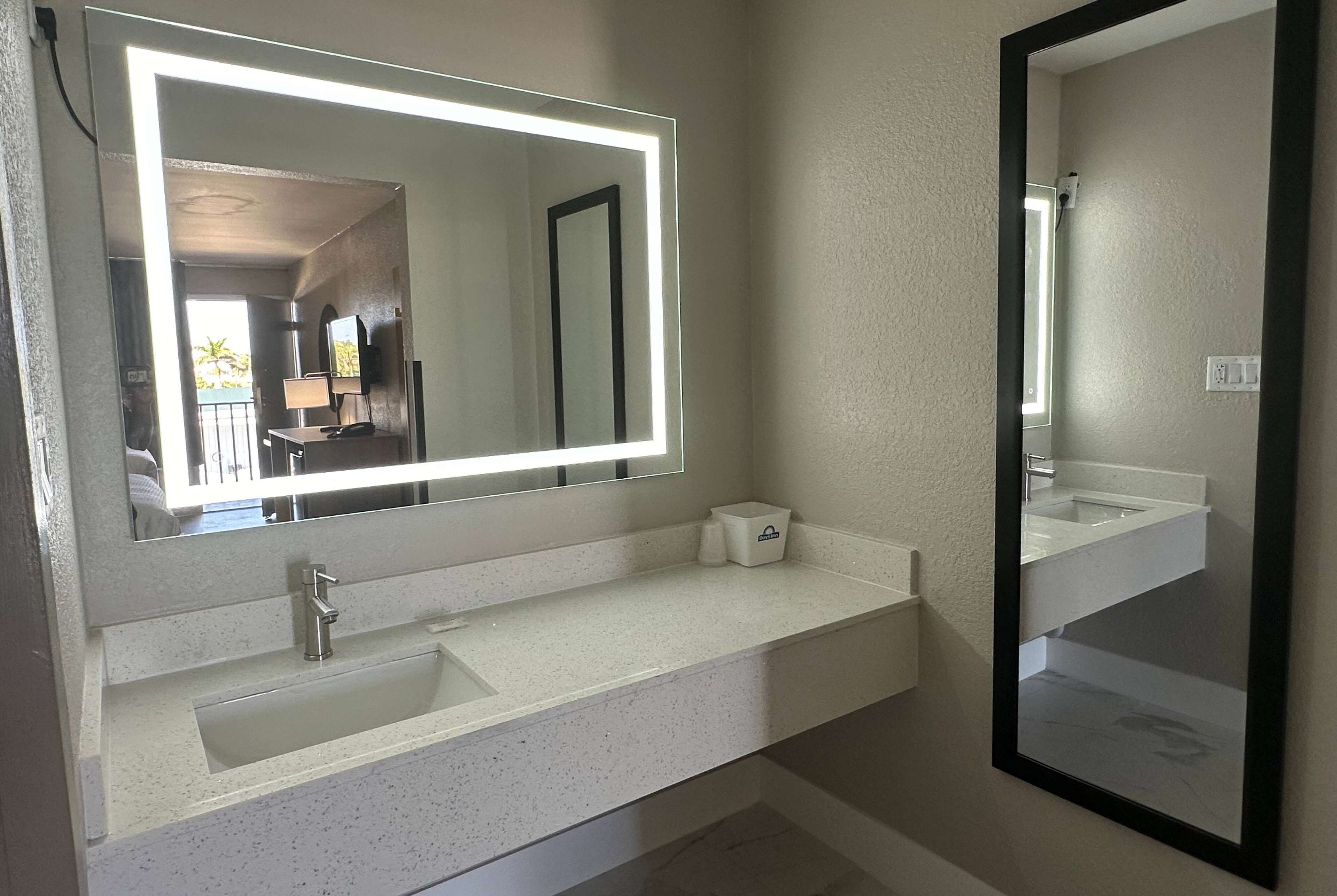 Room, 2 Queen Beds, Non Smoking | Bathroom | Deep soaking tub, free toiletries, hair dryer, towels