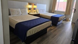 Rom – standard, 2 queensize-senger, røyk