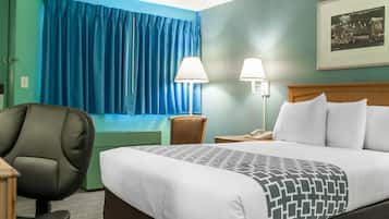 In-room safe, individually furnished, desk, laptop workspace