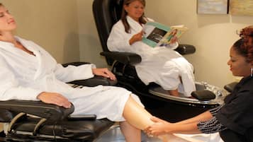 Body treatments, aromatherapy, hot stone massages, deep-tissue massages