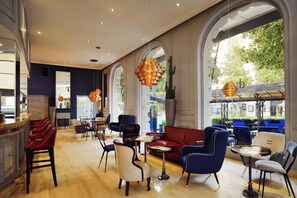 Breakfast, lunch, dinner served; al fresco dining - The Westin Excelsior, Rome (Rome)