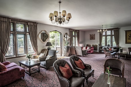 Lounge. New Hall Hotel & Spa
