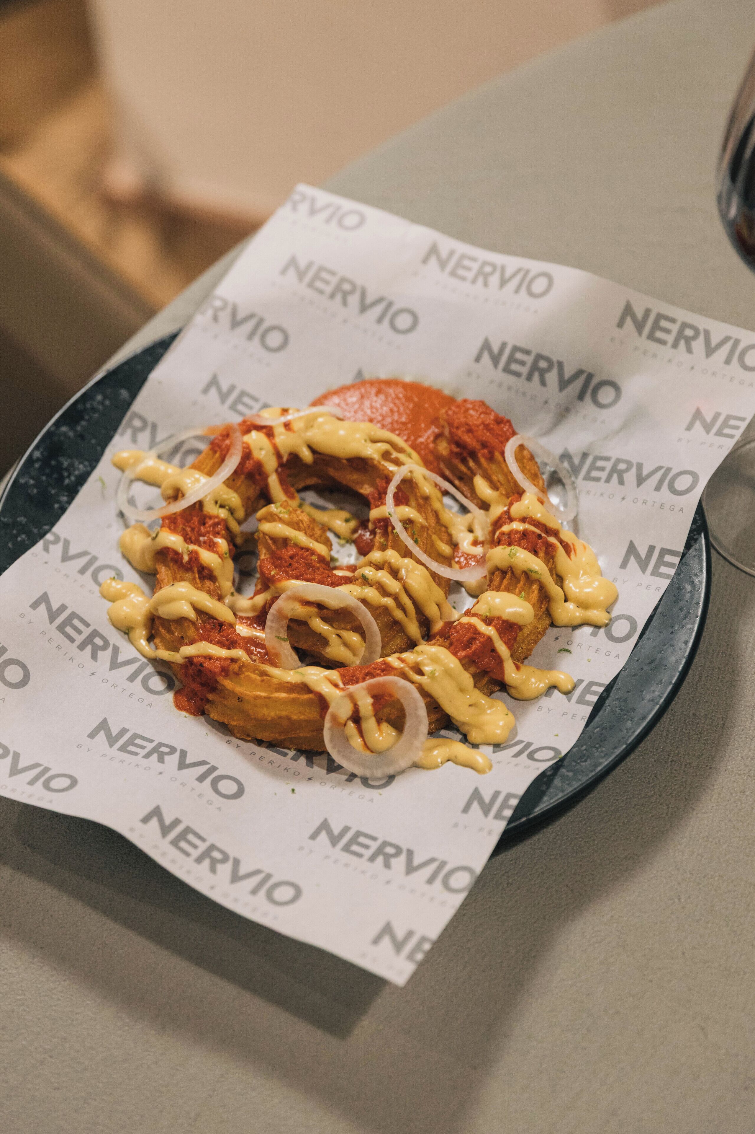 餐饮