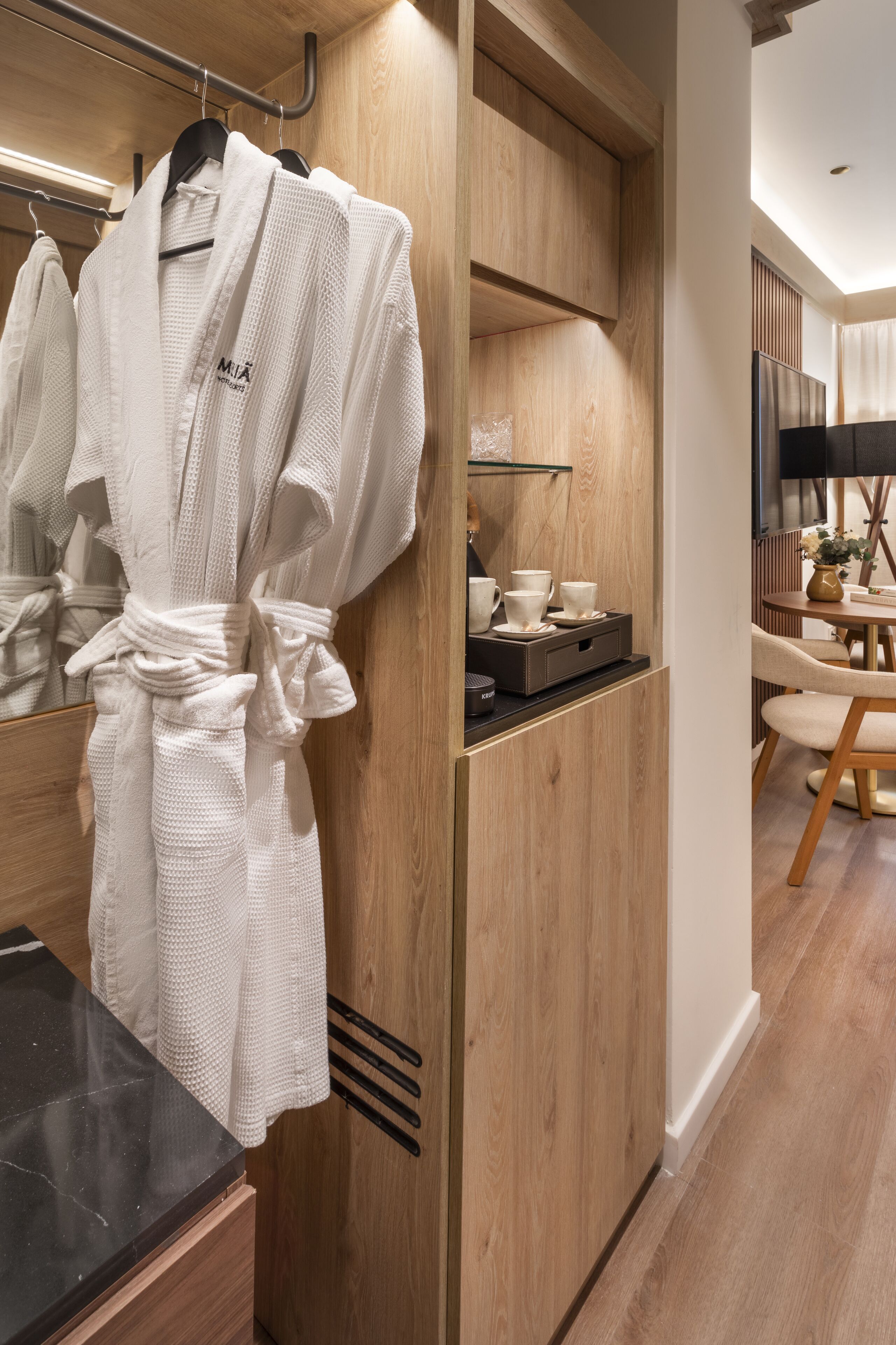 1 bedroom, premium bedding, minibar, in-room safe