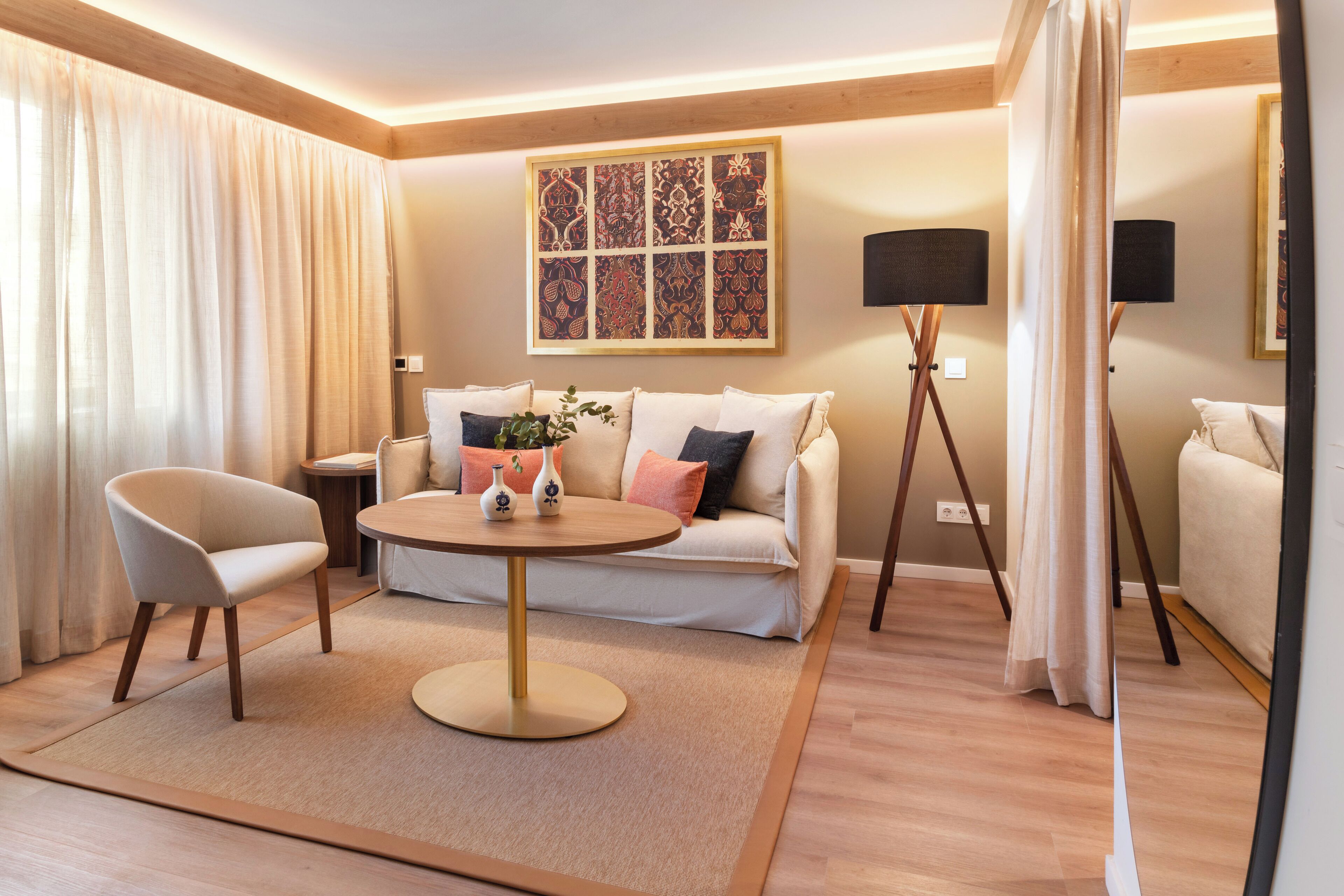 1 bedroom, premium bedding, minibar, in-room safe