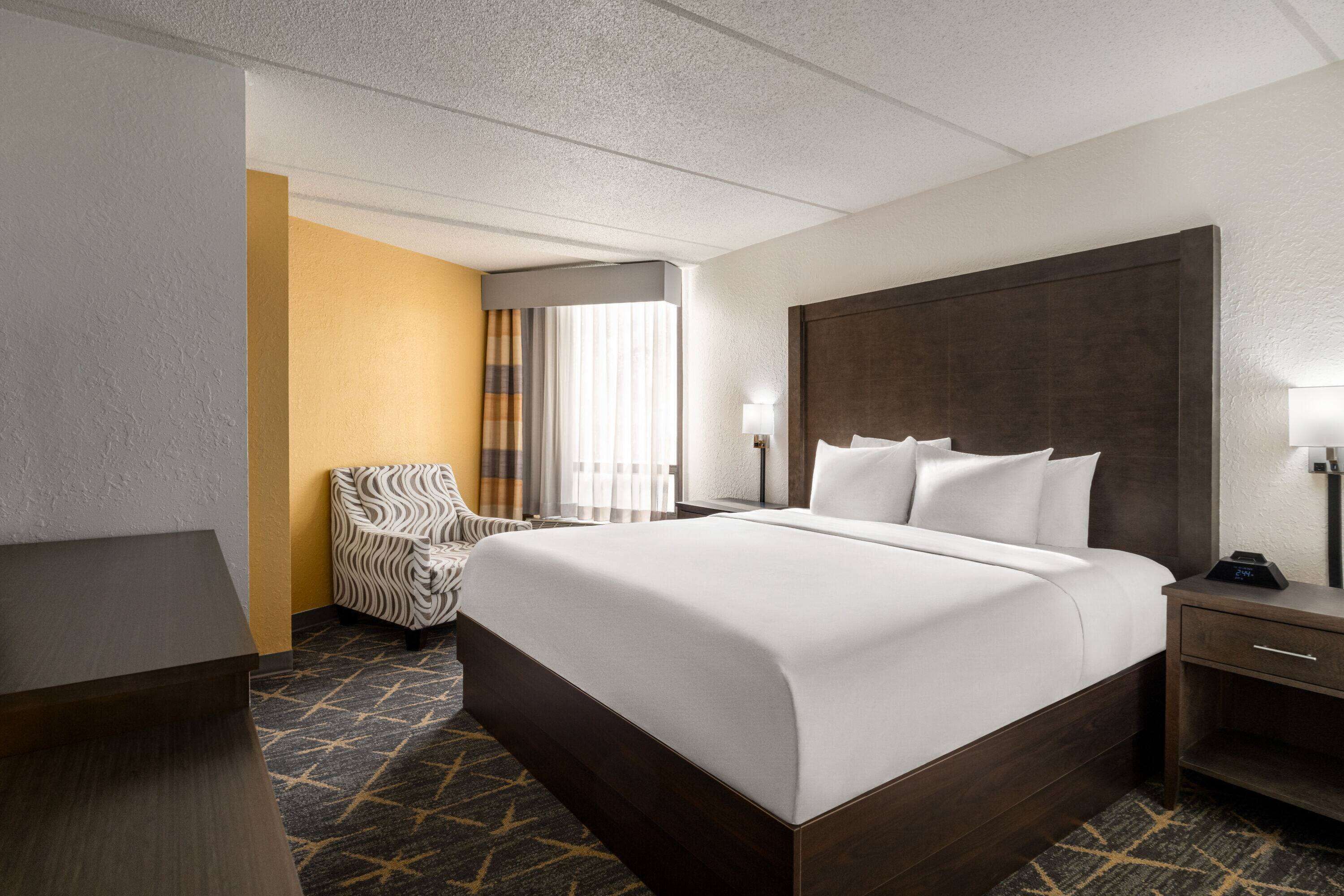 Premium bedding, down comforters, pillowtop beds, desk