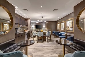 Sala de estar en el lobby