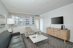 標準套房 | 起居區 | 平面電視、付費電影