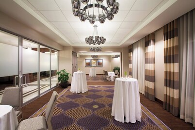Sheraton Pittsburgh Airport Hotel