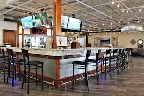 3 bars/lounges, swim-up bar, poolside bar, beach bar