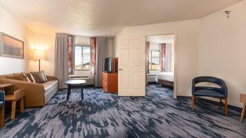 Suite, 1 Bedroom | Living area | 42-inch TV with cable channels, Netflix, Hulu