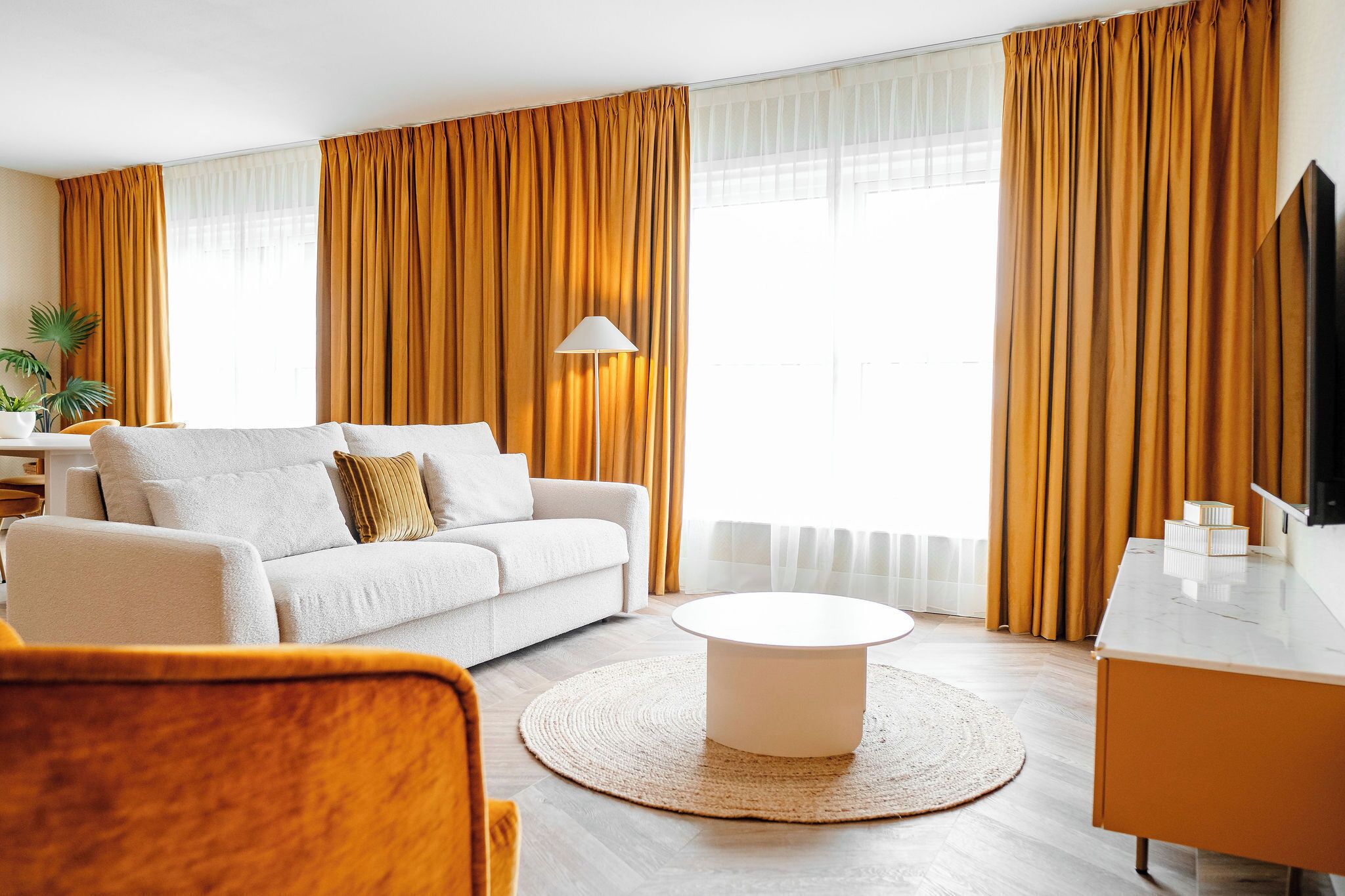 Svit Executive | Sängtillbehör av högsta kvalitet, bäddmadrasser och minibar