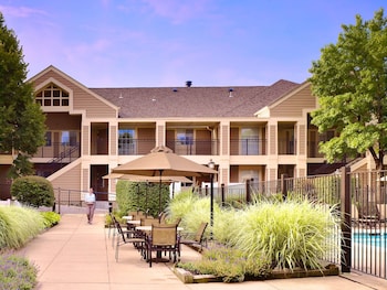 Sonesta ES Suites Somerset