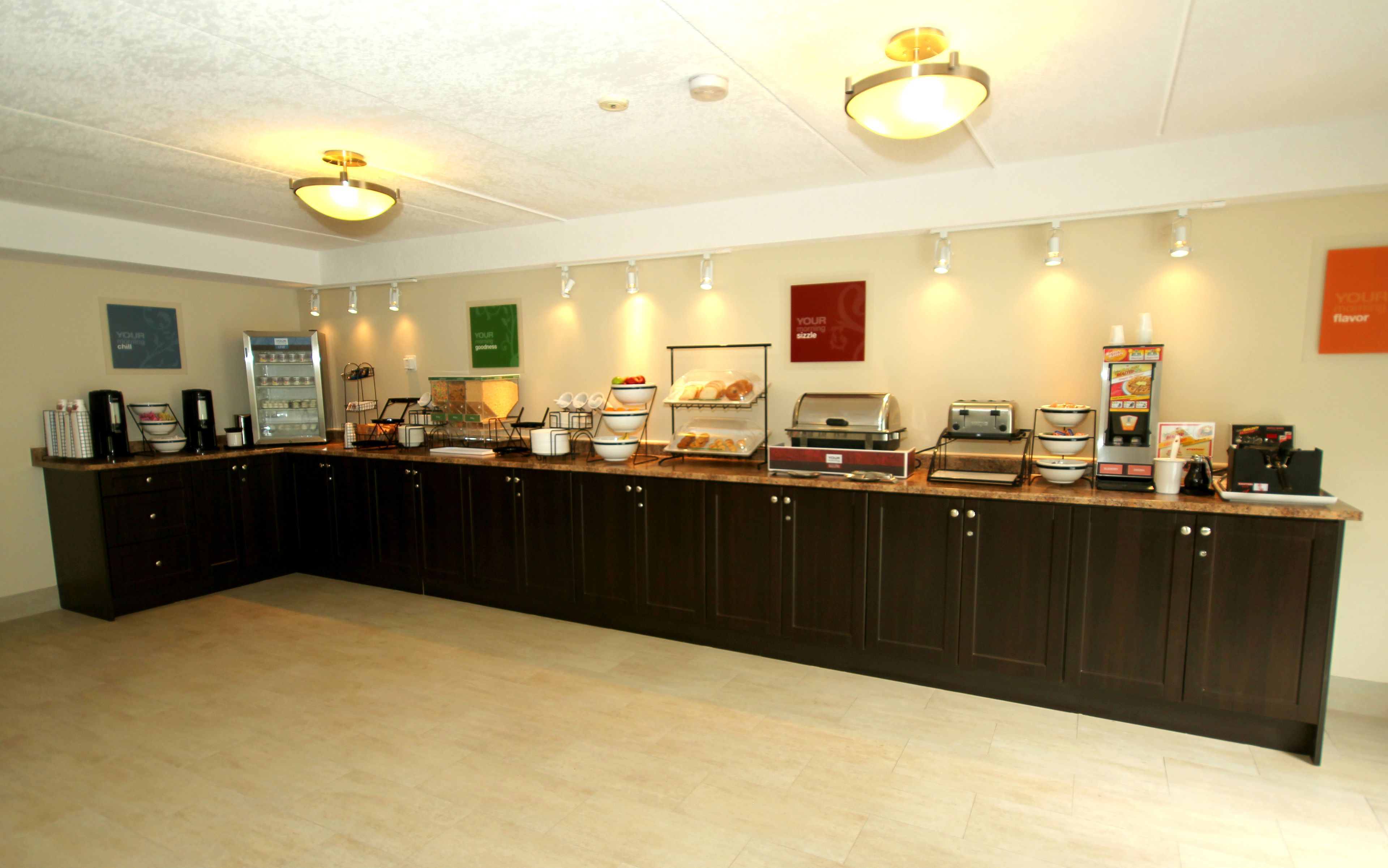 free buffet breakfast