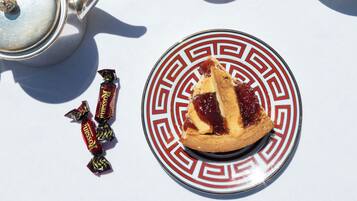 Tägliches inbegriffenes Frühstücksbuffet