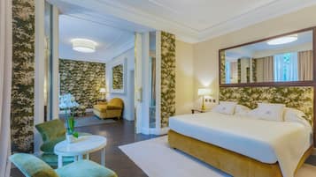 Premium bedding, down duvets, minibar, in-room safe