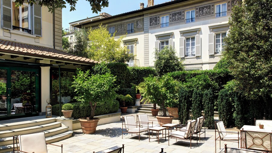 Hotel Regency