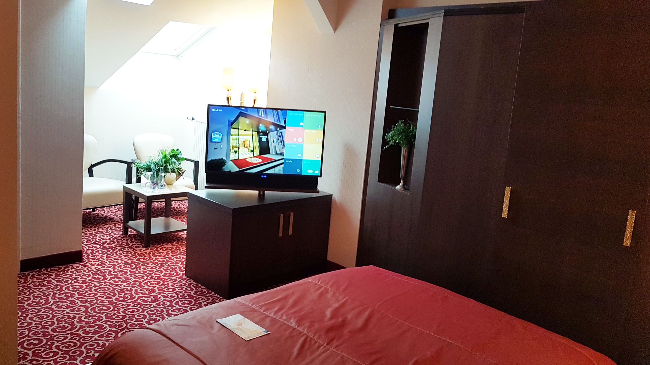 In-room safe, desk, blackout drapes, soundproofing