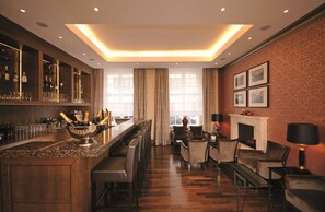 Bar (on property) - Best Western Plus Hotel StadtPalais (Braunschweig)