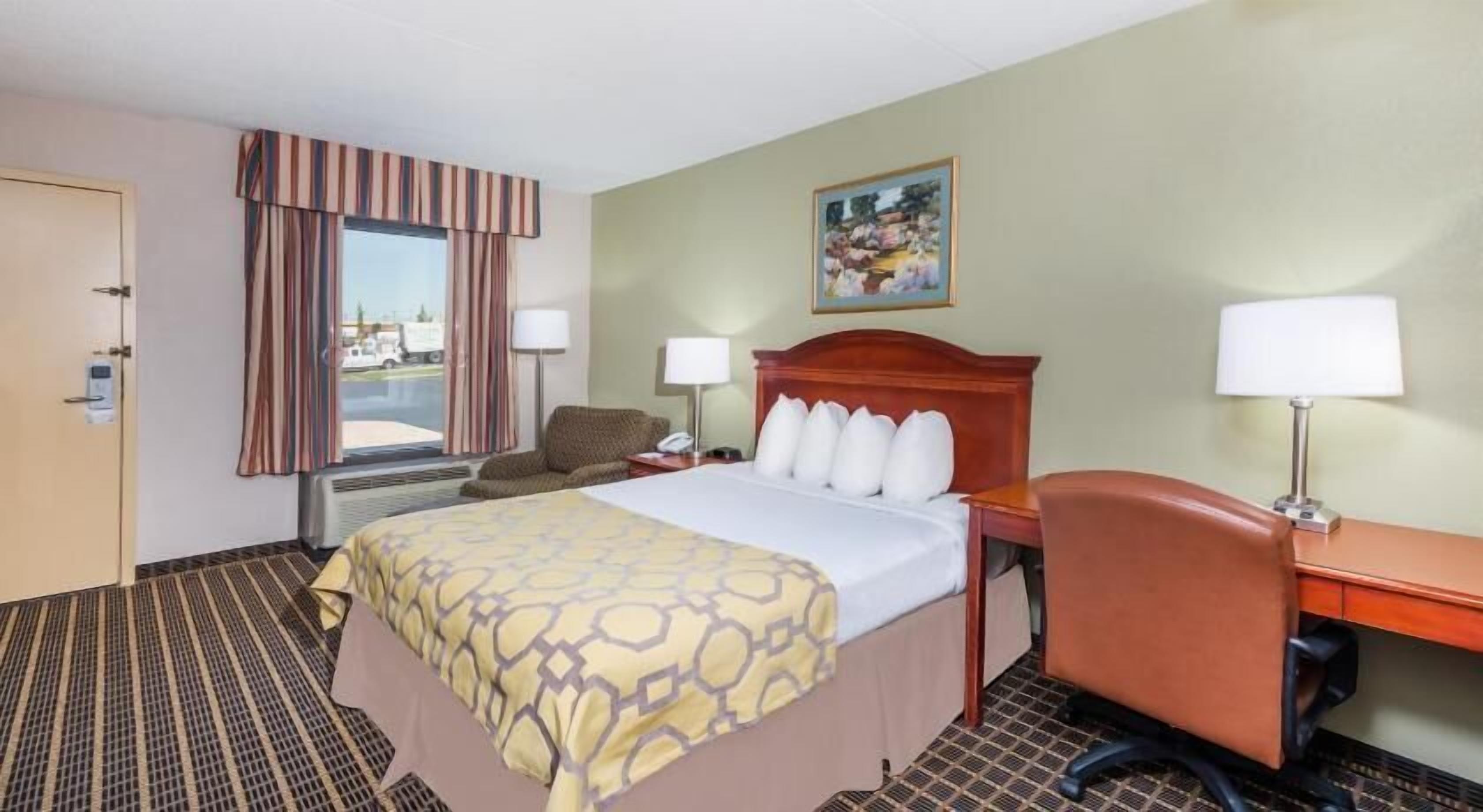 Desk, iron/ironing board, free WiFi, bed sheets