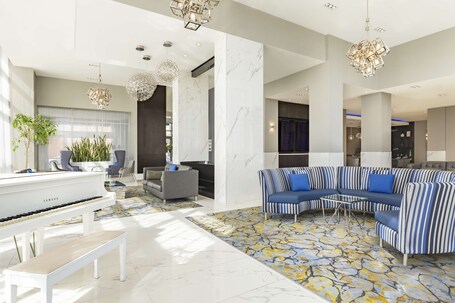 Embassy Suites by Hilton Toronto Airport - Image 36