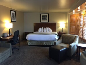 Hypo-allergenic bedding, iron/ironing board, travel crib, free WiFi