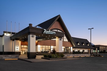 Radisson Hotel Montreal Airport