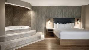 Studio Suite, 1 Tempat Tidur King, Bebas Asap Rokok, jet tub | Bathtub spa pribadi