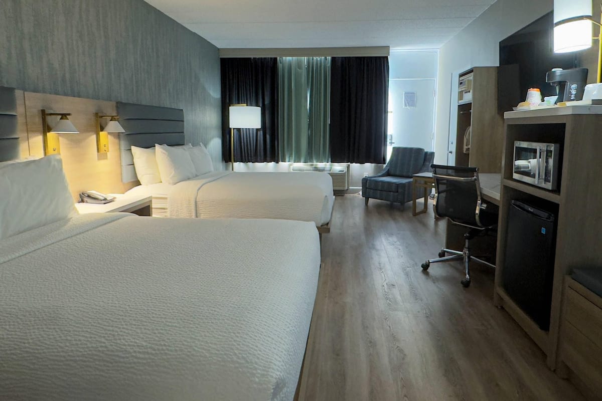 Room, 2 Double Beds, Non Smoking, Refrigerator & Microwave