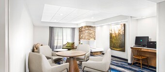 แฟร์ฟิลด์อินน์ บายแมริออท อีแวนส์วิลล์อีสต์