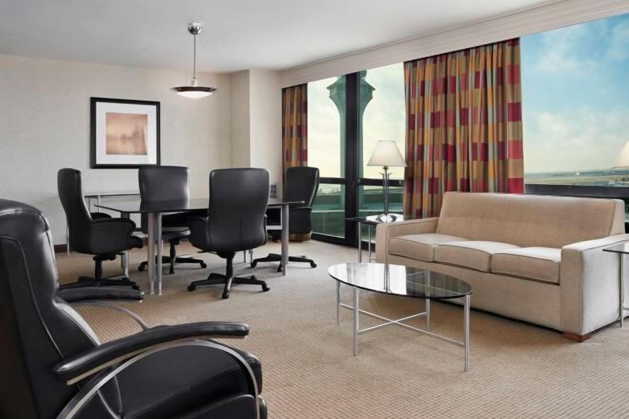 Coin séjour | Télévision de 55 pouces avec chaînes par câble, console de jeux vidéo